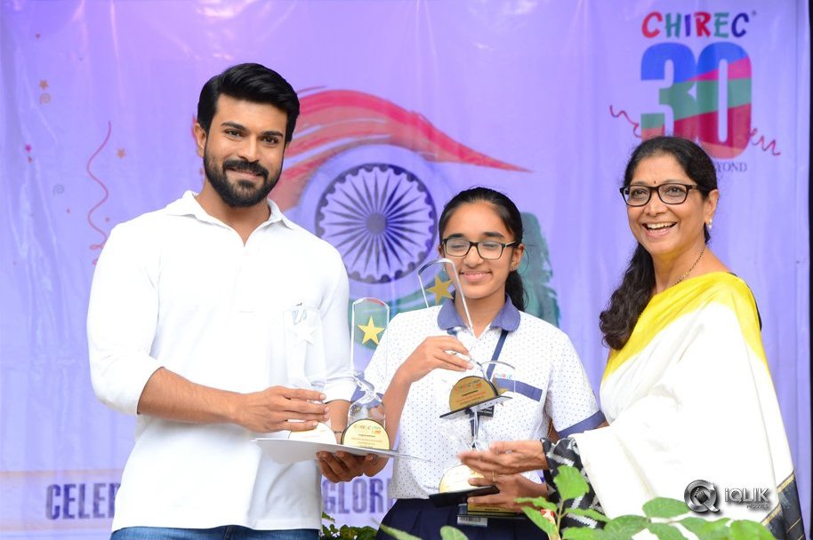 Ram-Charan-Celebrates-Independence-Day-In-Chirec-School
